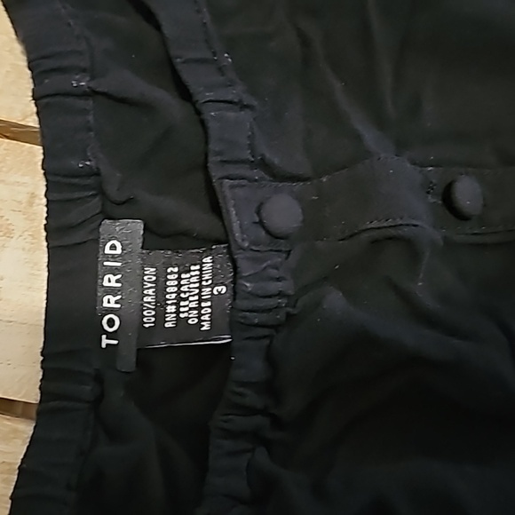 Torrid 3xl Black Tank with buttons - Picture 4 of 4